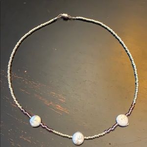 Beaded flat pearl necklace